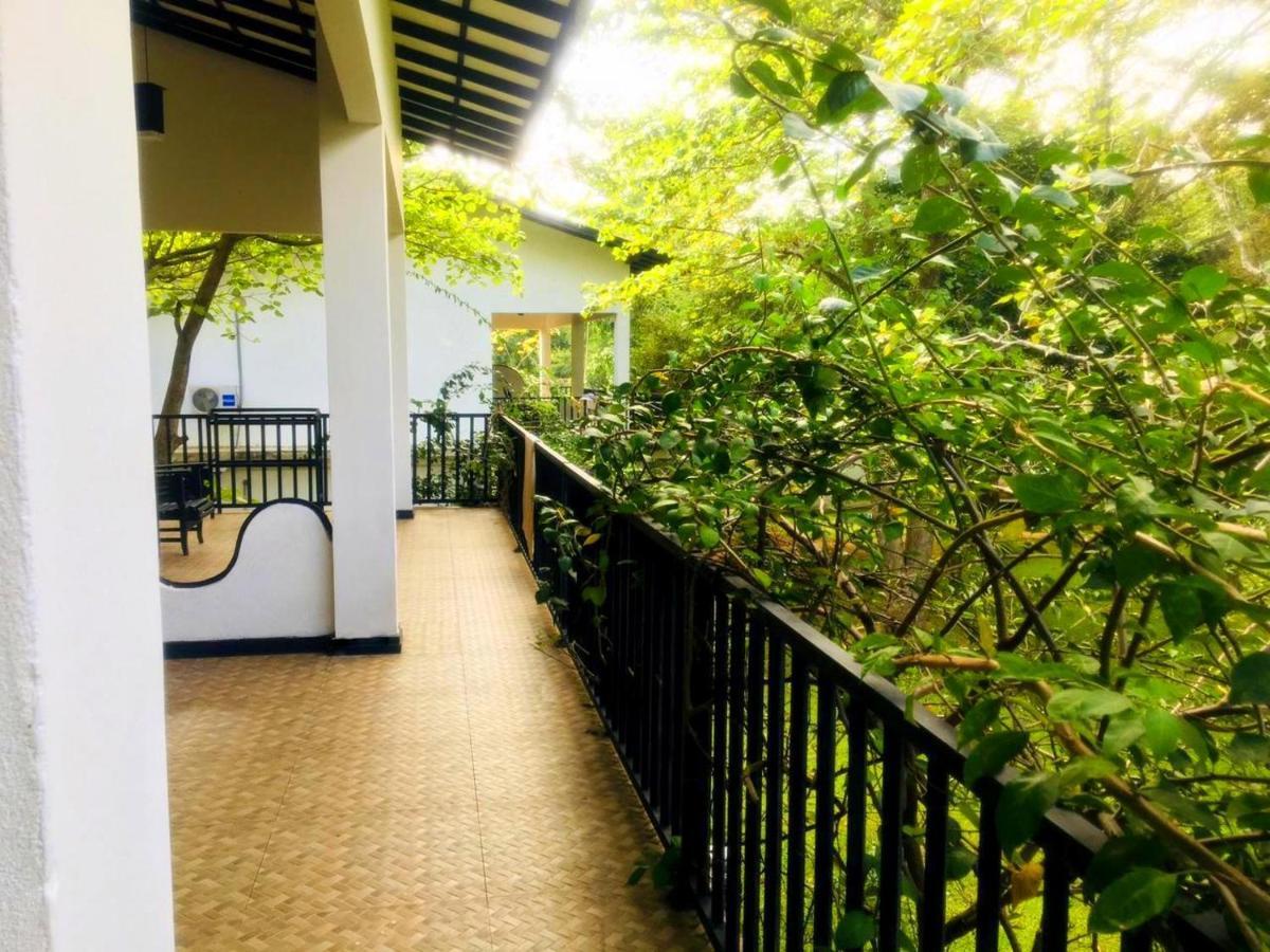Hotel Flower Garden Eco Village 4*