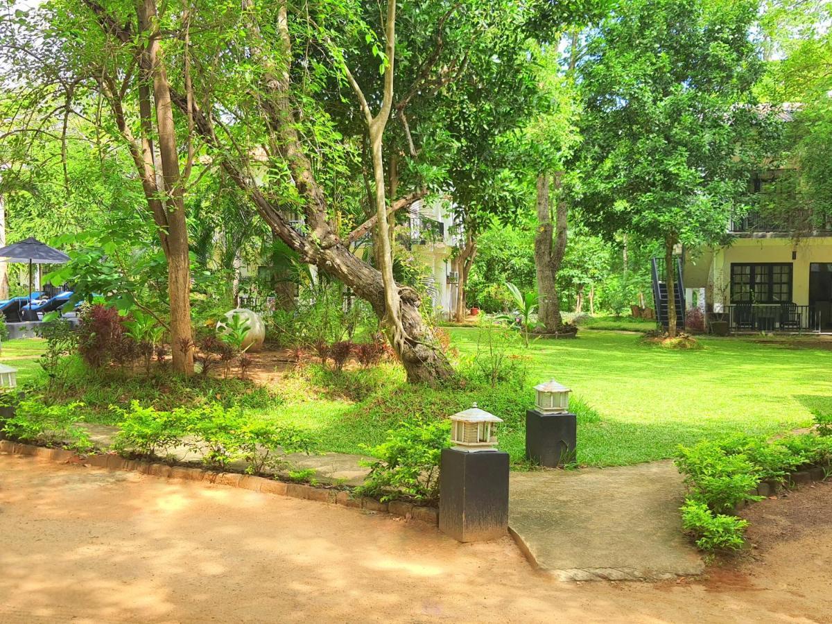 Hotel Flower Garden Eco Village 4*